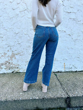 Load image into Gallery viewer, East Coast Autumn Jeans
